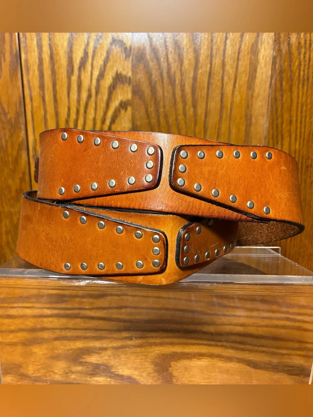 Y2K Guess Leather Cross Buckle Studded Western Rocker Belt Brown Men’s Size 32